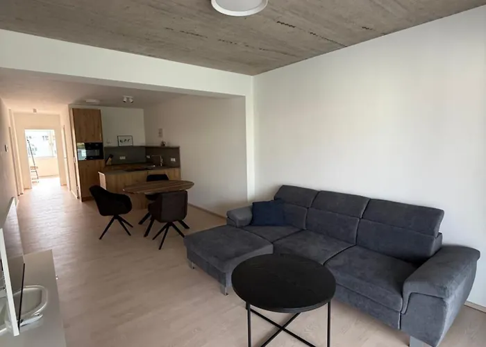 2 Stock Appartement *